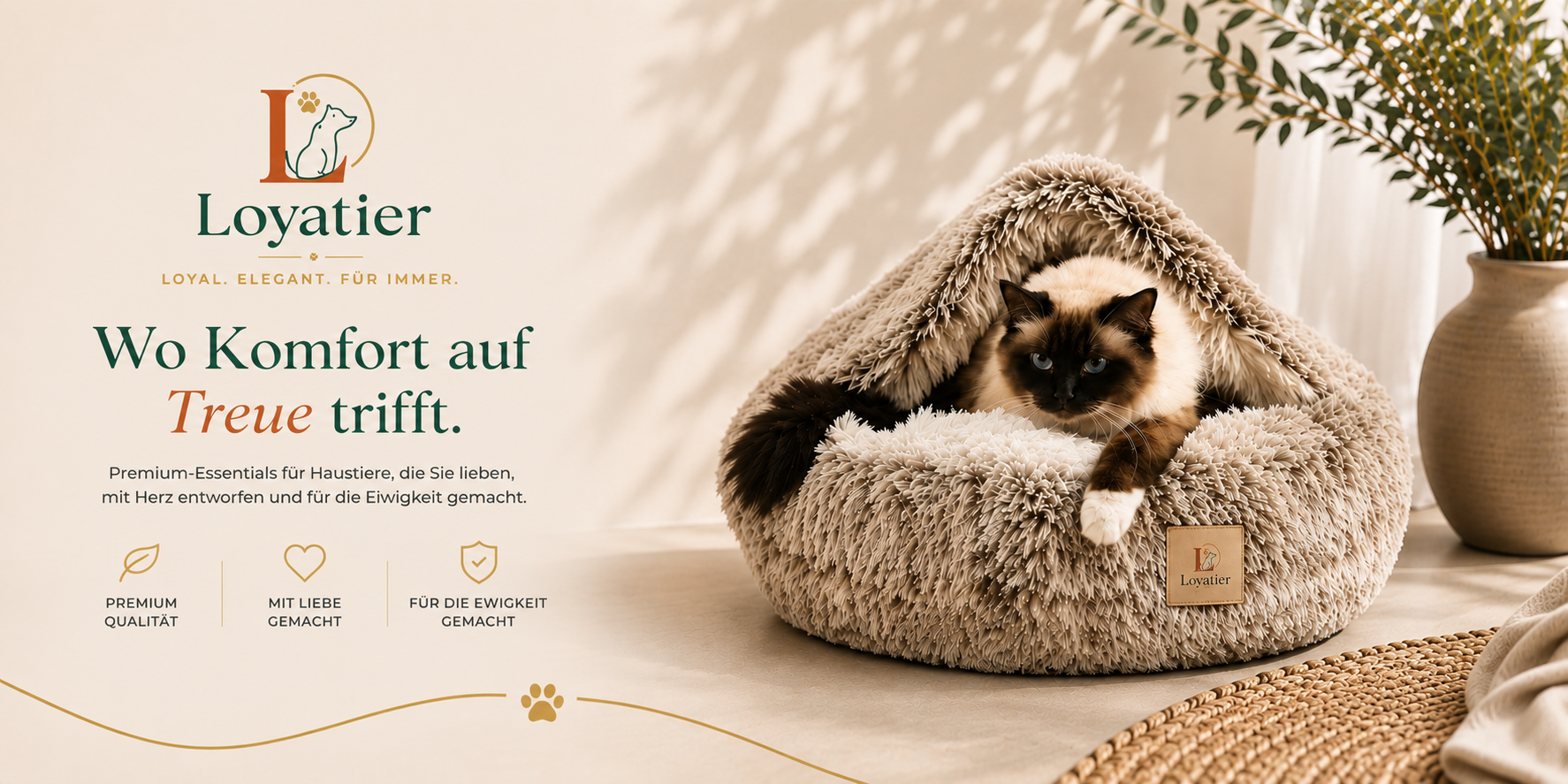 Glücklicher Hund mit Loyatier Produkten